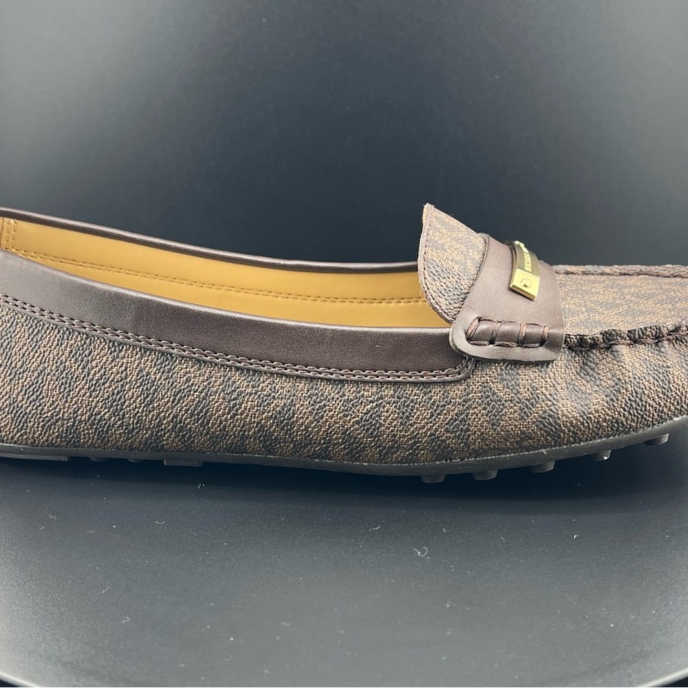 Michael Kors Everett Loafers - Women - Picture 10 of 16